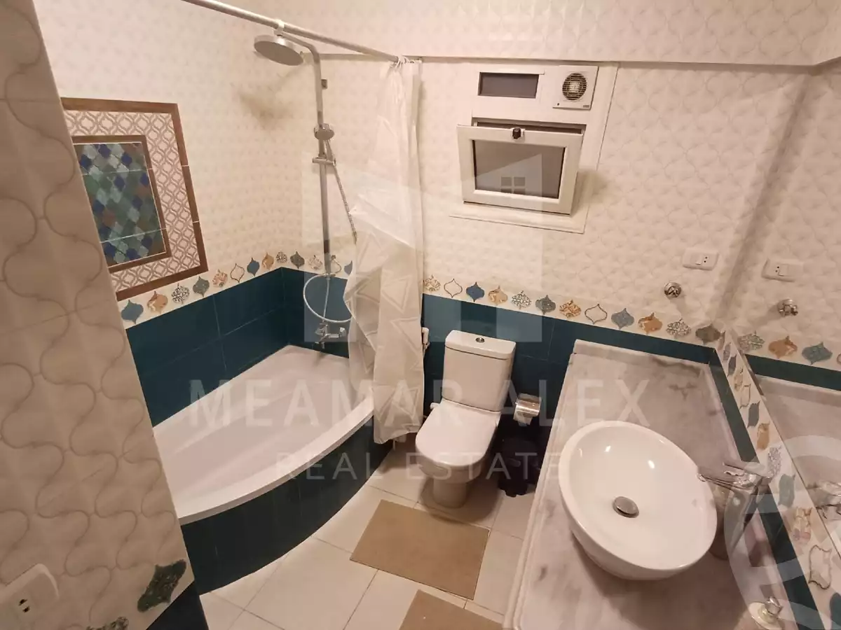 https://aqarmap.com.eg/ar/listing/6338095-for-sale-alexandria-kafr-abdo-kafr-abdou-st