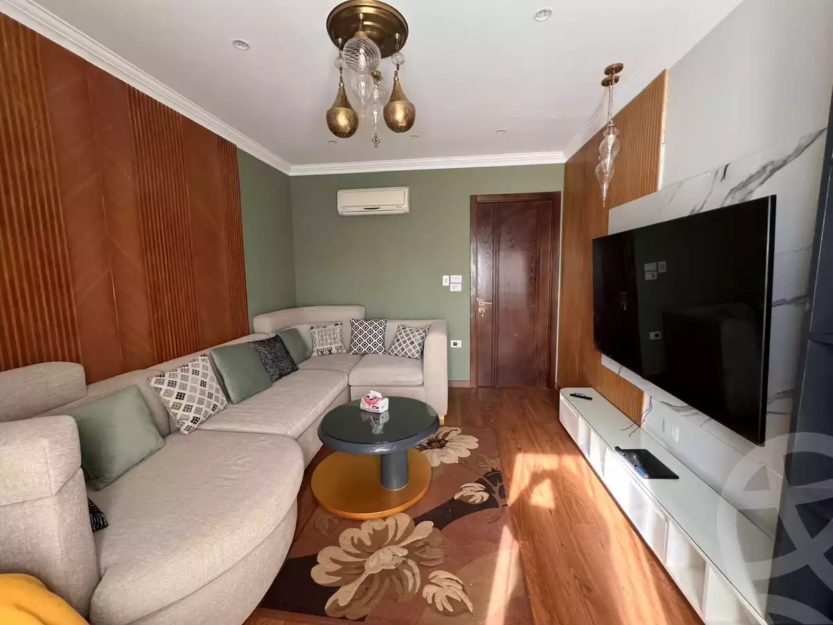 https://aqarmap.com.eg/ar/listing/6338345-for-sale-cairo-6th-of-october-hadaeq-october-kmbwnd-fy-hdyq-ktwbr-kenz