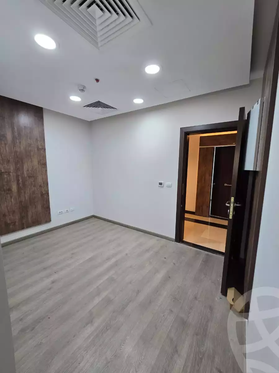 https://aqarmap.com.eg/ar/listing/6338408-for-rent-cairo-el-sheikh-zayed-city-compounds-tryfywm-zyd-nm-llttwyr