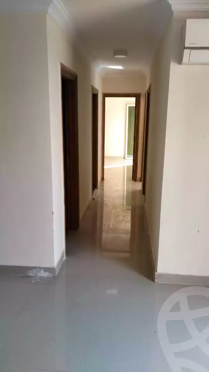 https://aqarmap.com.eg/ar/listing/6338509-for-sale-cairo-new-cairo-compounds-light-city