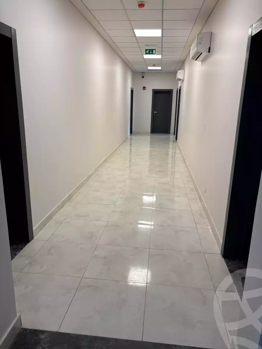 https://aqarmap.com.eg/ar/listing/6339484-for-rent-cairo-new-cairo-compounds-the-square