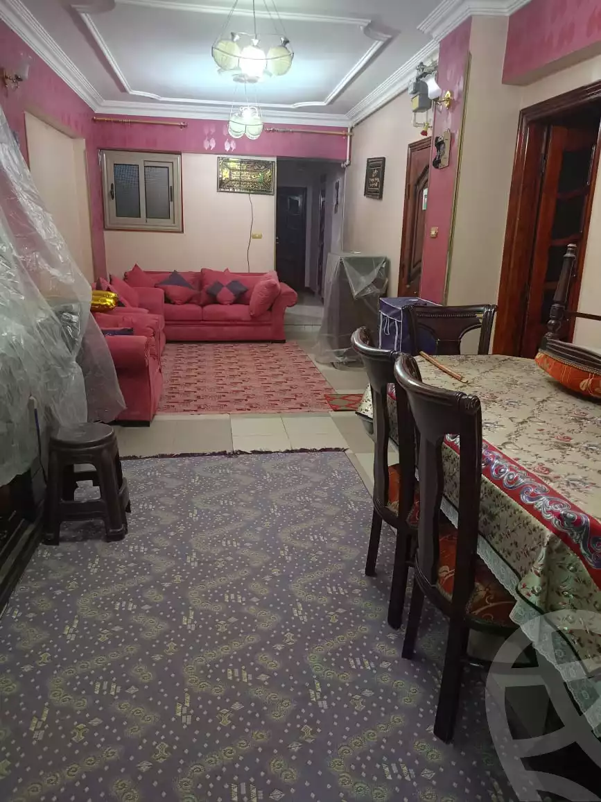 https://aqarmap.com.eg/ar/listing/6339984-for-sale-cairo-helwan-kwrnysh-hlwn