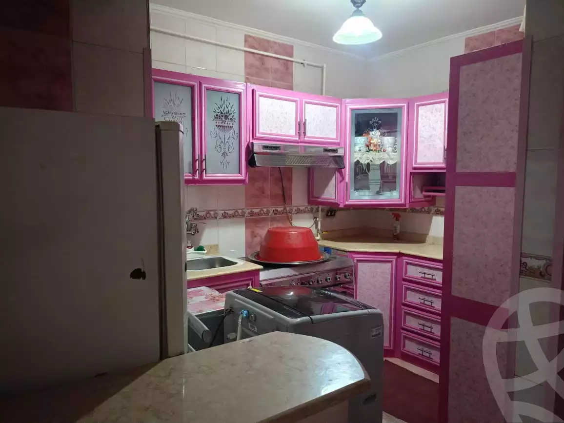 https://aqarmap.com.eg/ar/listing/6339984-for-sale-cairo-helwan-kwrnysh-hlwn