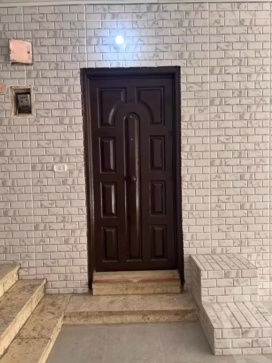 https://aqarmap.com.eg/en/listing/6339997-for-rent-cairo-el-haram-shareaa-khatem-el-morsalen