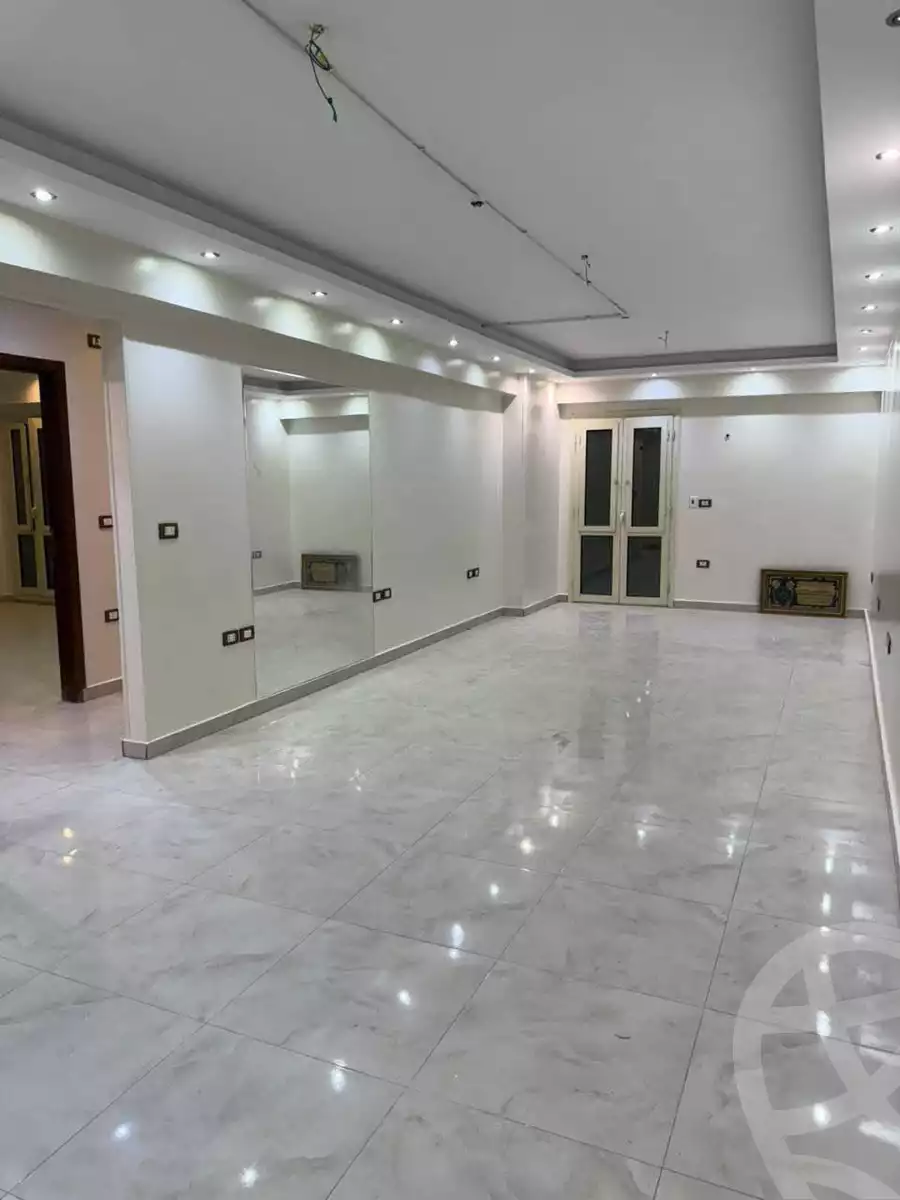 https://aqarmap.com.eg/ar/listing/6343288-for-rent-cairo-helwan-helwan-el-sharkeya-el-maraghi-st