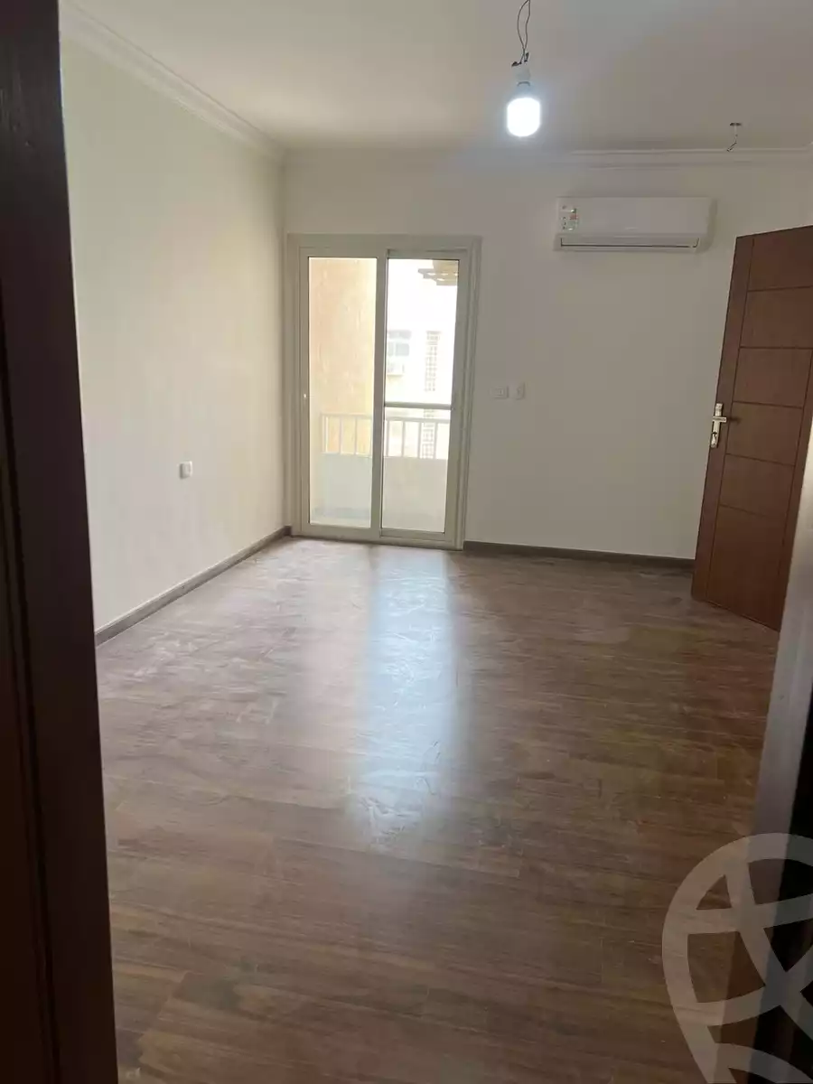 https://aqarmap.com.eg/ar/listing/6343659-for-rent-cairo-new-cairo-compounds-brwmynd-ryzydns-wdy-djl-llttwyr