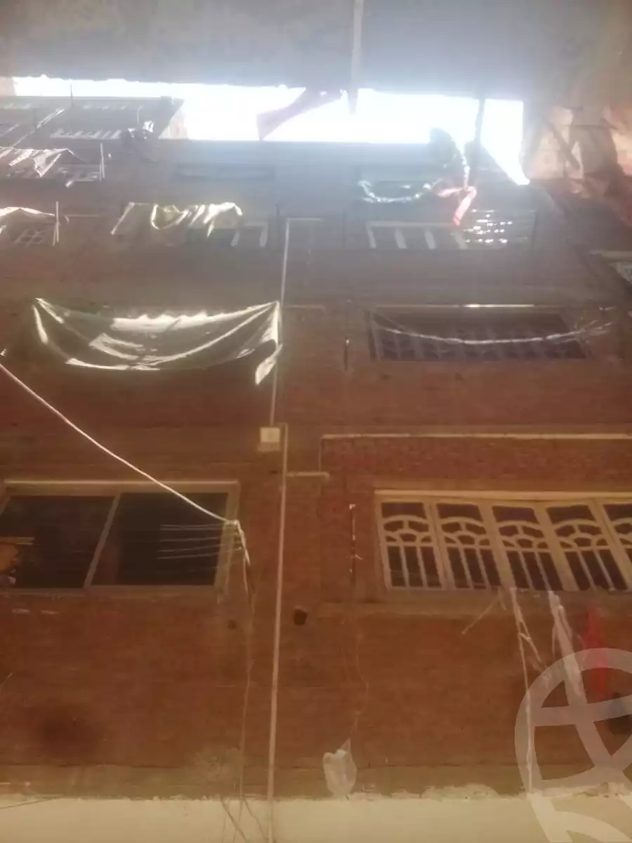 https://aqarmap.com.eg/en/listing/6344401-for-sale-qalyubia-shubra-el-khaima-byjm