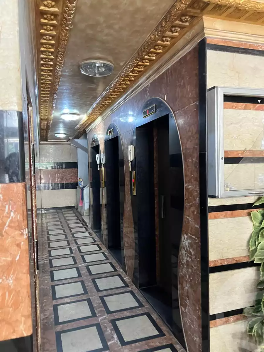 https://aqarmap.com.eg/ar/listing/6345016-for-sale-alexandria-lsywf-al-saaeh-sq