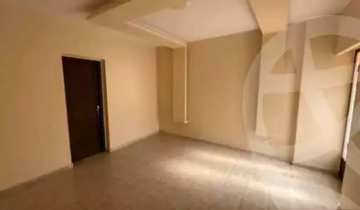 https://aqarmap.com.eg/ar/listing/6345121-for-sale-cairo-new-cairo-lrhb-city-phase-5-talaat-mostafa-st