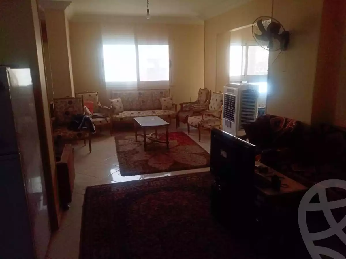 https://aqarmap.com.eg/en/listing/6347062-for-sale-cairo-helwan-kwrnysh-hlwn