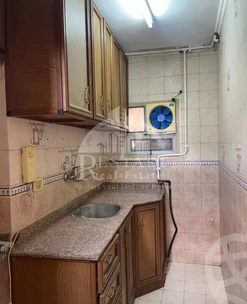 https://aqarmap.com.eg/ar/listing/6348283-for-sale-alexandria-glim
