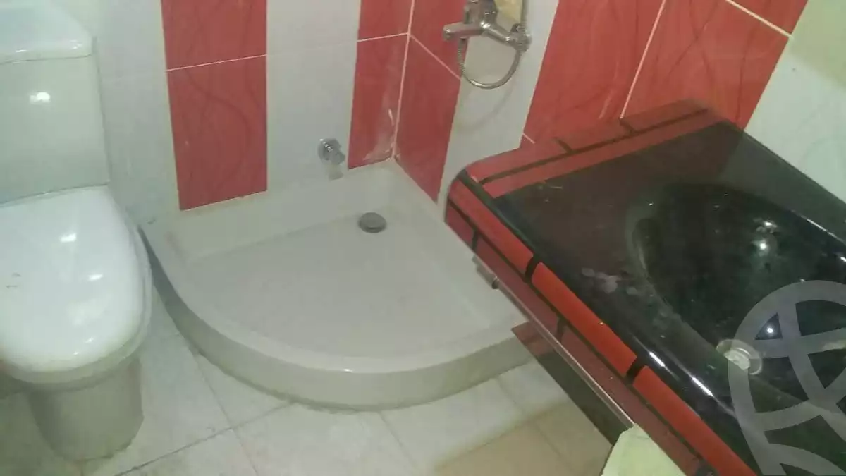 https://aqarmap.com.eg/ar/listing/6347613-for-sale-cairo-el-zaytun-lzytwn-lshrqy-toman-bai-st