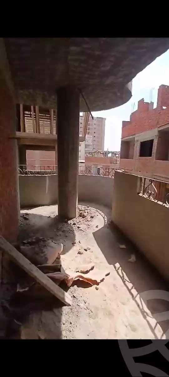 https://aqarmap.com.eg/ar/listing/6350045-for-sale-qalyubia-banha-city-kafr-el-gazzar