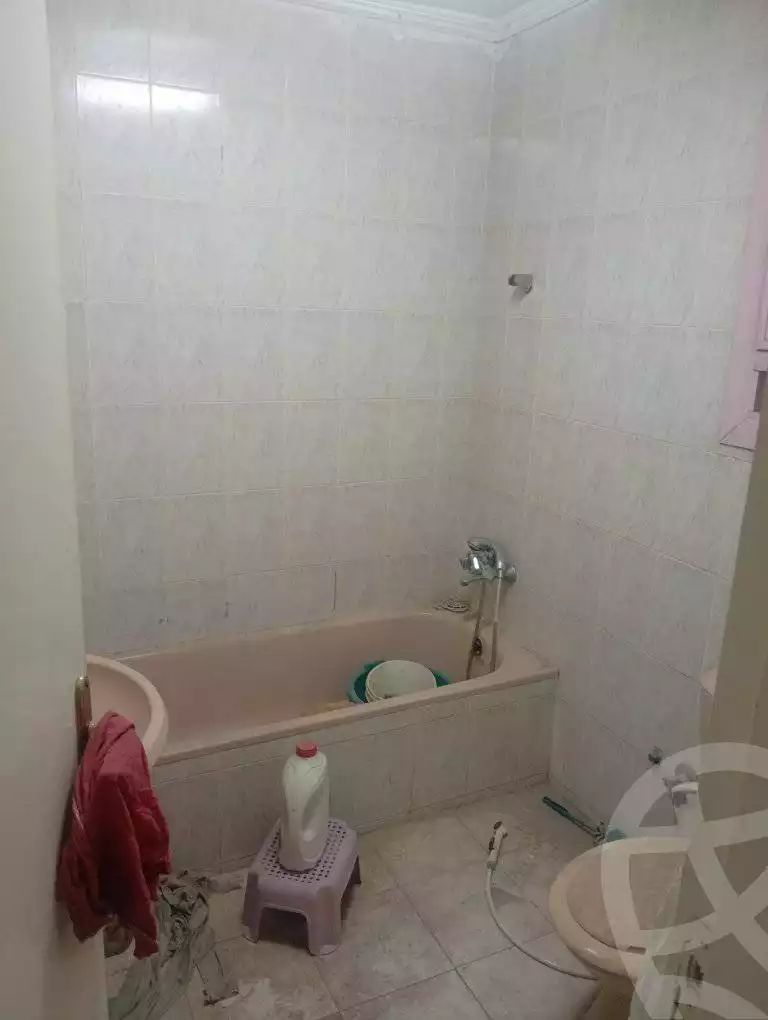 https://aqarmap.com.eg/ar/listing/6350097-for-sale-cairo-heliopolis-gesr-elsuez-ibn-sender-square