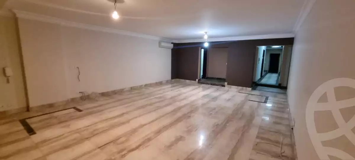 https://aqarmap.com.eg/ar/listing/6350685-for-sale-cairo-new-cairo-lrhb-city-phase-2-amr-ibn-el-aas-st