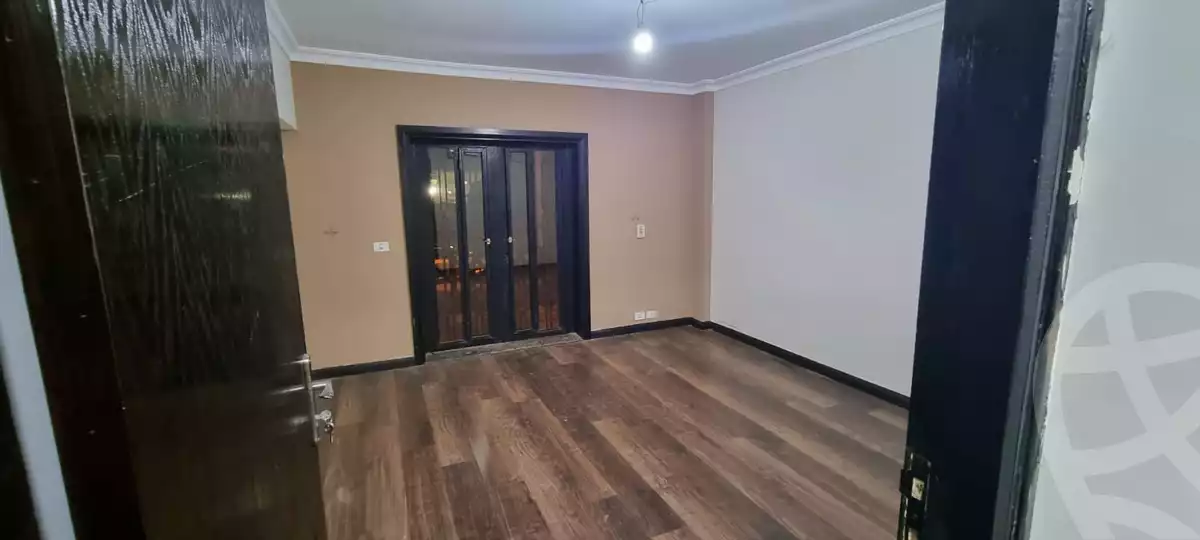 https://aqarmap.com.eg/ar/listing/6350685-for-sale-cairo-new-cairo-lrhb-city-phase-2-amr-ibn-el-aas-st