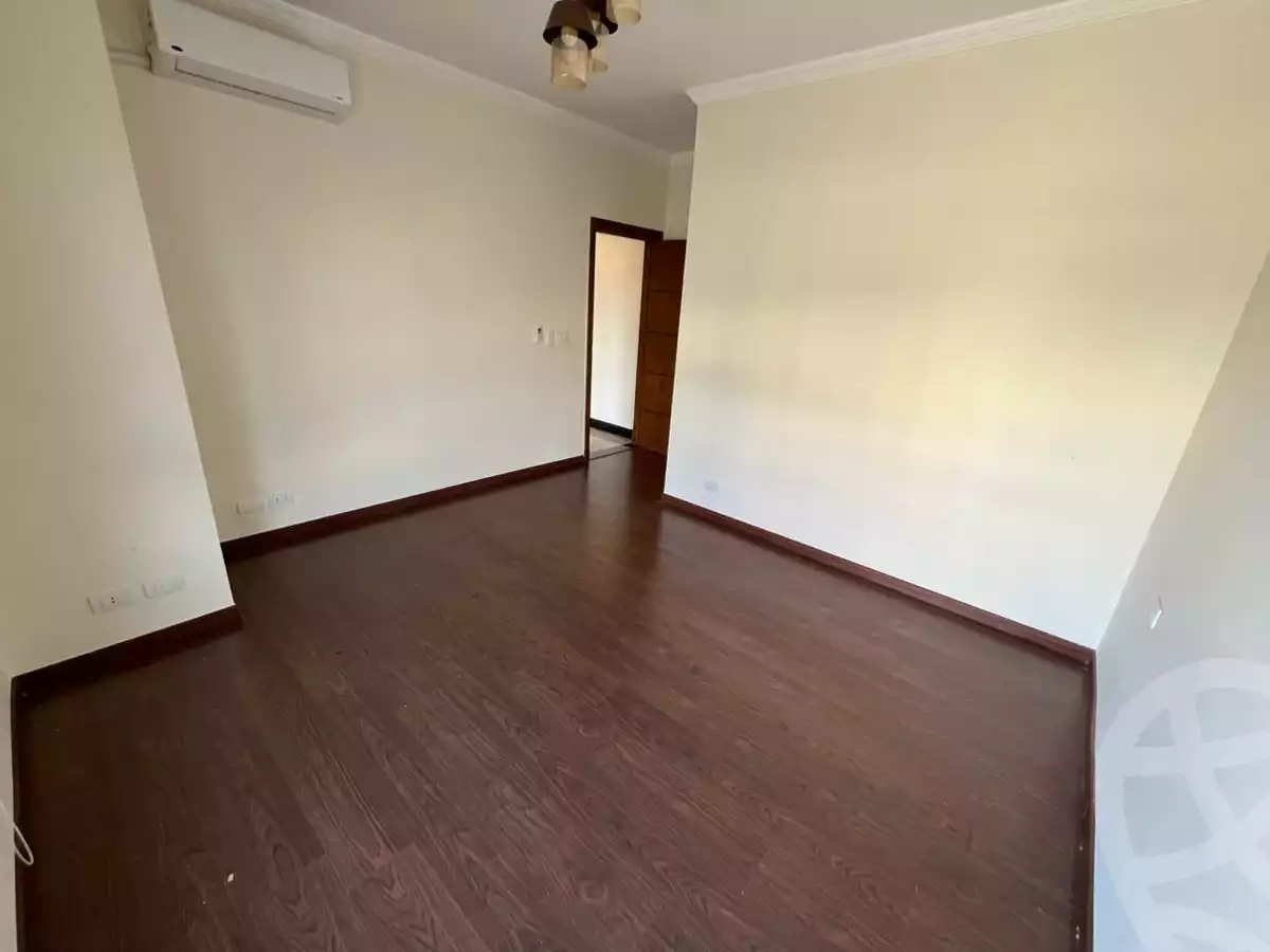 https://aqarmap.com.eg/en/listing/6351119-for-rent-cairo-el-sheikh-zayed-city-compounds-the-courtyard