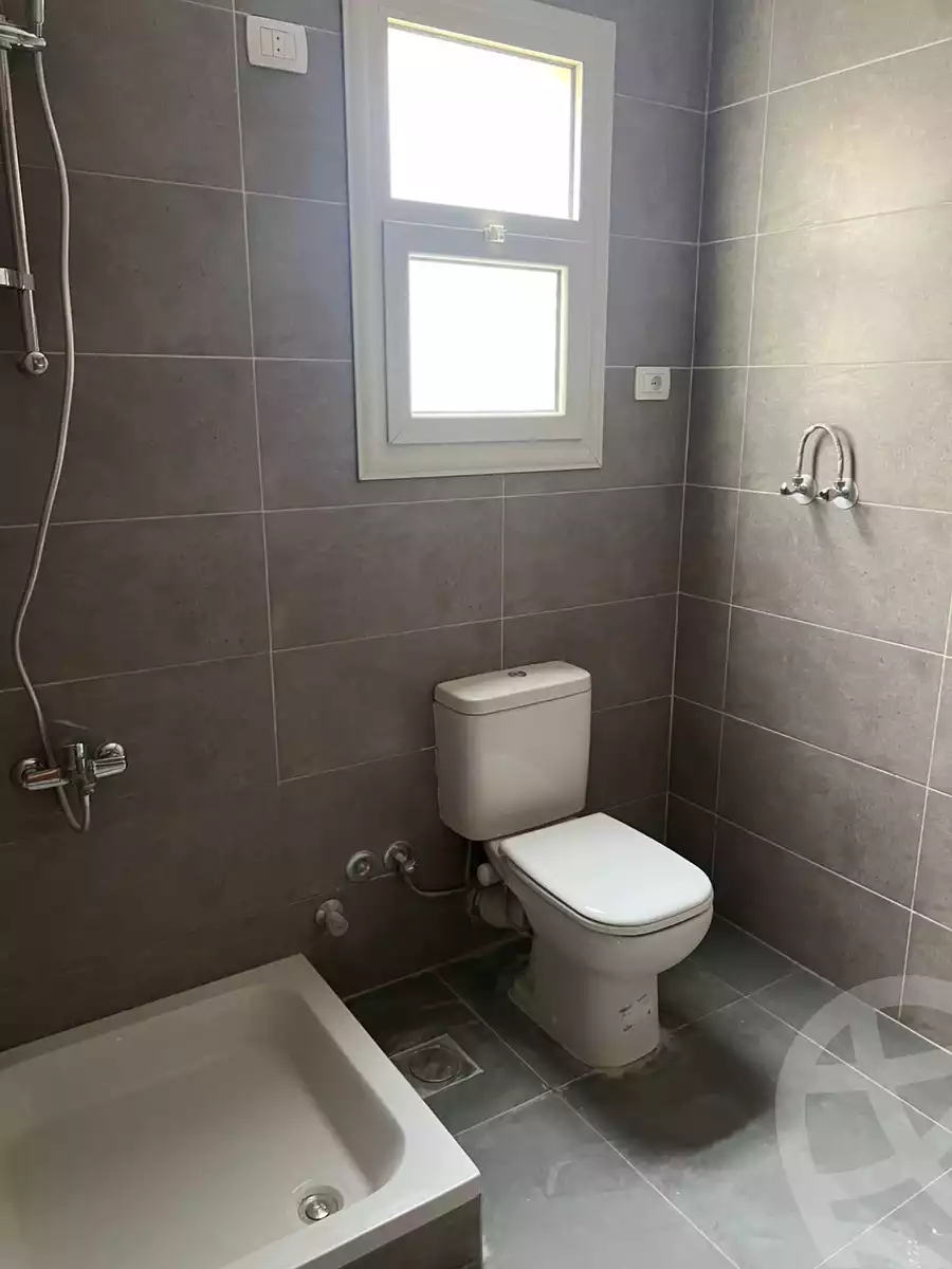 https://aqarmap.com.eg/en/listing/6351363-for-rent-cairo-new-cairo-compounds-brwmynd-ryzydns-wdy-djl-llttwyr
