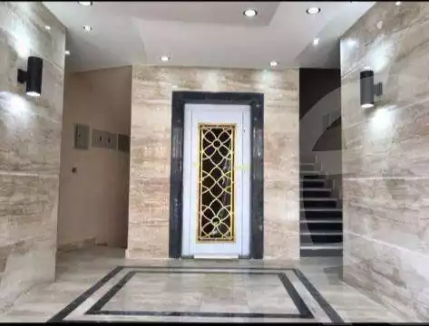 https://aqarmap.com.eg/en/listing/6351389-for-sale-cairo-new-cairo-compounds-kmbwnd-ldf-lwtny