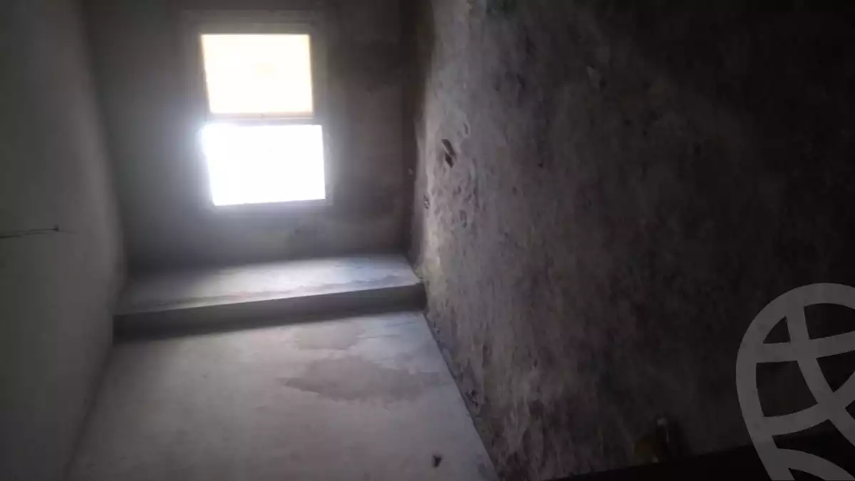 https://aqarmap.com.eg/ar/listing/6352171-for-sale-cairo-al-oubour-compounds-hy-syty