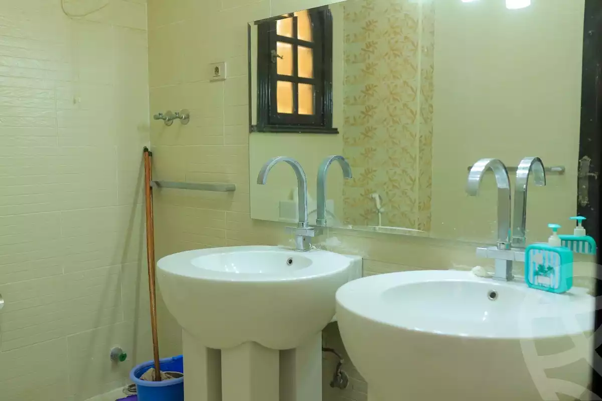 https://aqarmap.com.eg/en/listing/6352331-for-sale-cairo-al-oubour-el-hay-el-khames-amir-el-sobky-st