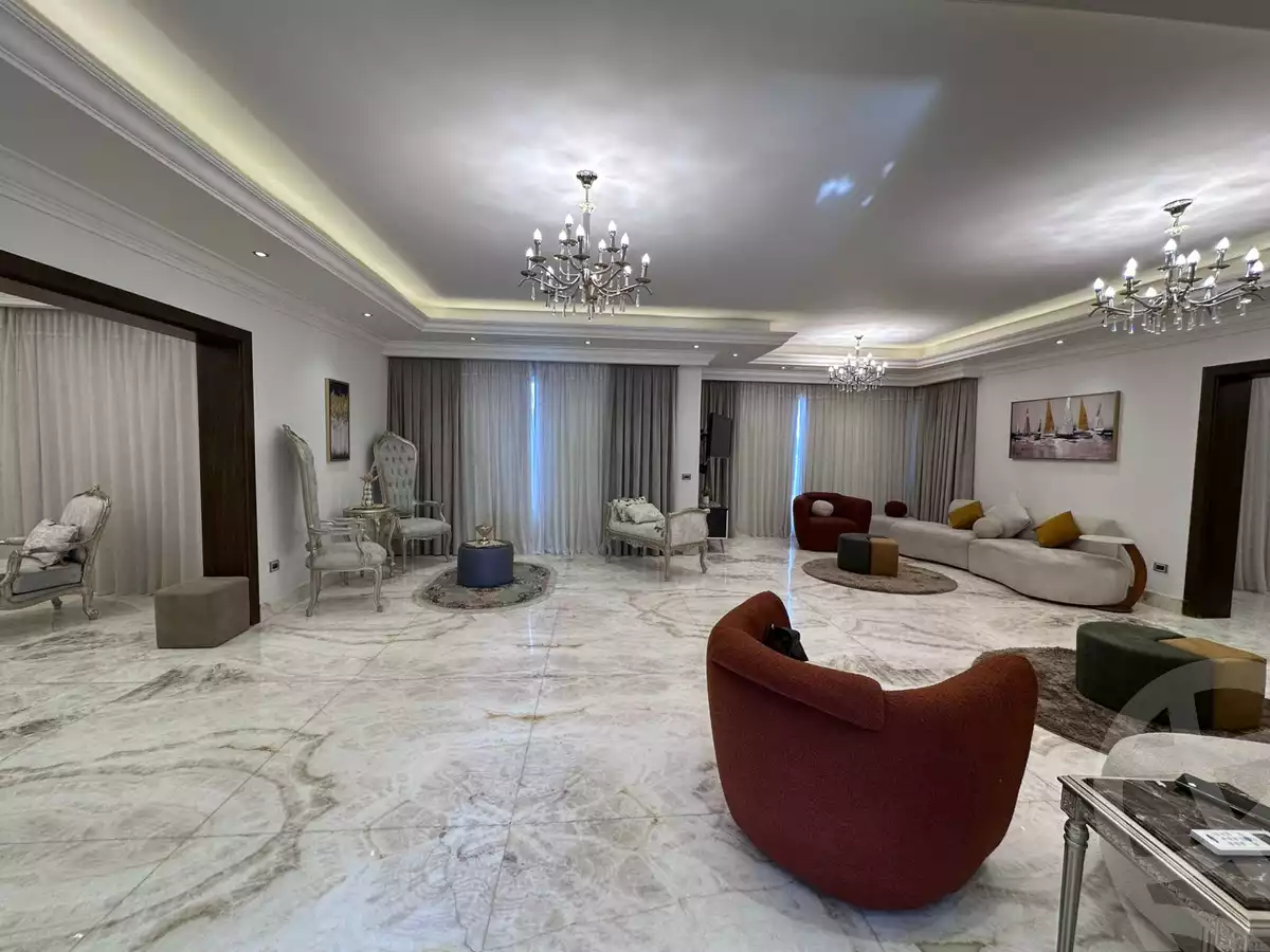 https://aqarmap.com.eg/ar/listing/6353137-for-rent-cairo-new-cairo-compounds-hyde-park-centre-ville-hyde-park