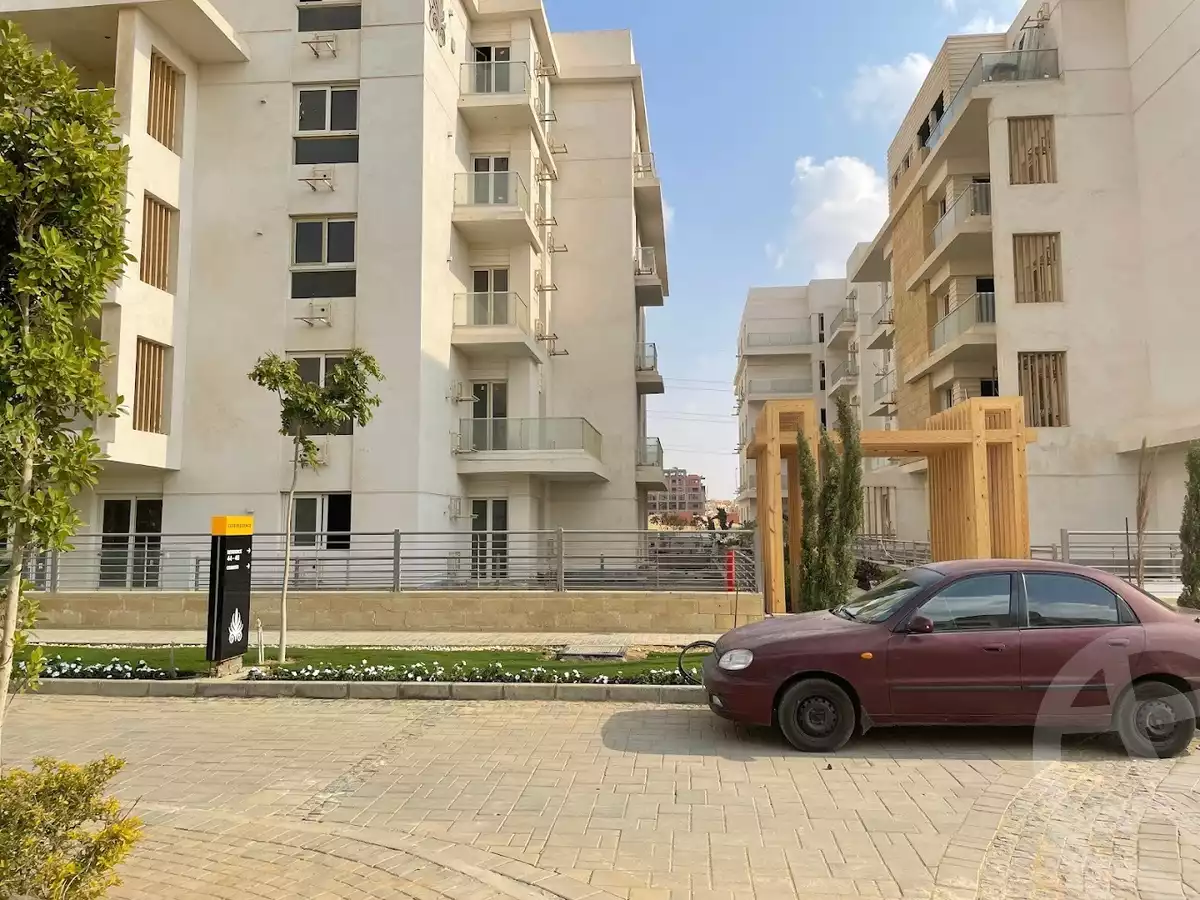 https://aqarmap.com.eg/ar/listing/6353374-for-sale-cairo-6th-of-october-compounds-mountain-view-icity-october-mv-park-mountain-view-icity-october