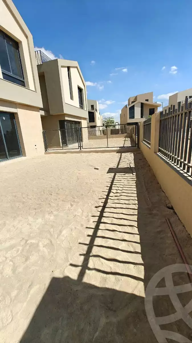 https://aqarmap.com.eg/en/listing/6353713-for-sale-cairo-el-sheikh-zayed-city-lshykh-zyd-ljdyd-karmell-compound-sodic