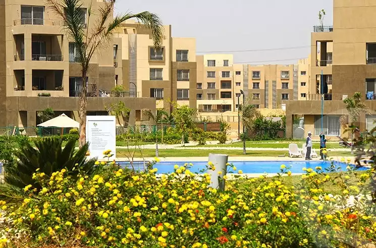 https://aqarmap.com.eg/ar/listing/6353982-for-rent-cairo-6th-of-october-compounds-palm-parks