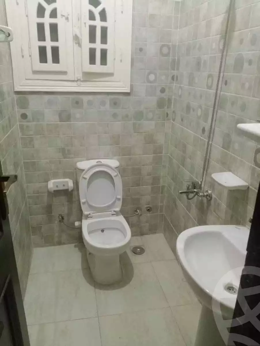 https://aqarmap.com.eg/ar/listing/6354489-for-rent-sharqia-zagazig-zagazig-city-el-eshreen-st