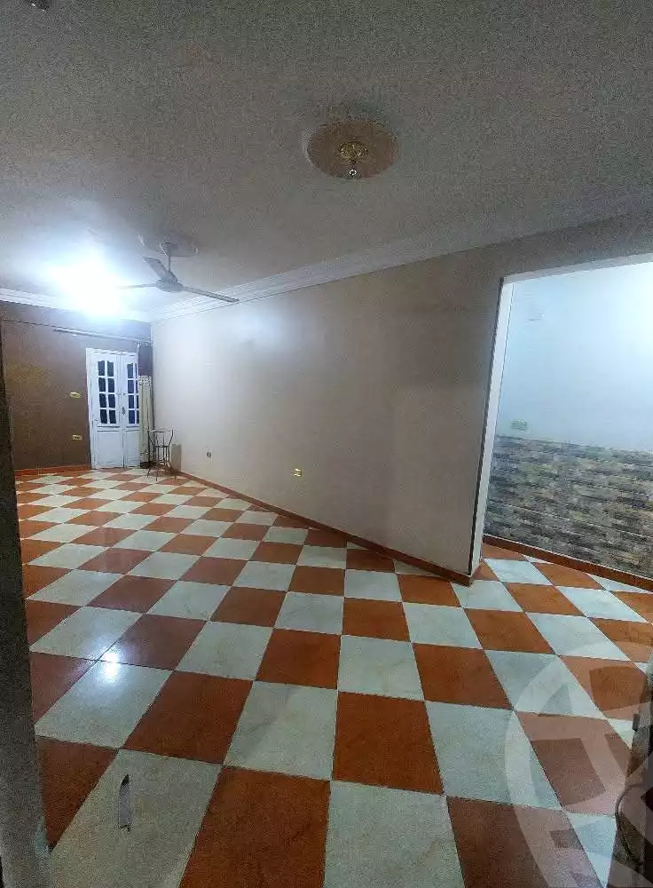 https://aqarmap.com.eg/ar/listing/6355026-for-sale-cairo-ain-shams-6-october-st