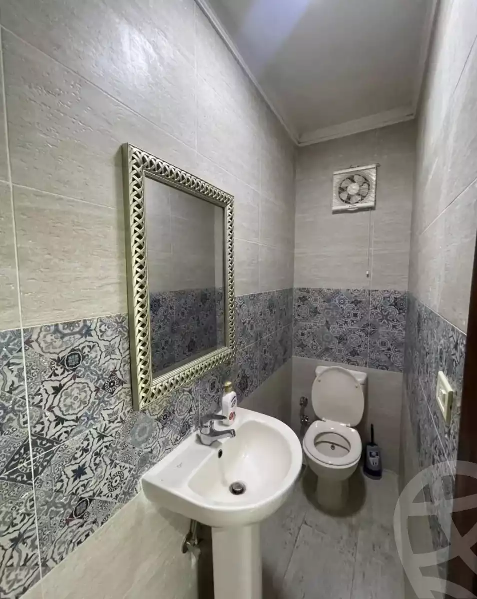 https://aqarmap.com.eg/ar/listing/6355061-for-rent-alexandria-camp-cesar-port-said-street