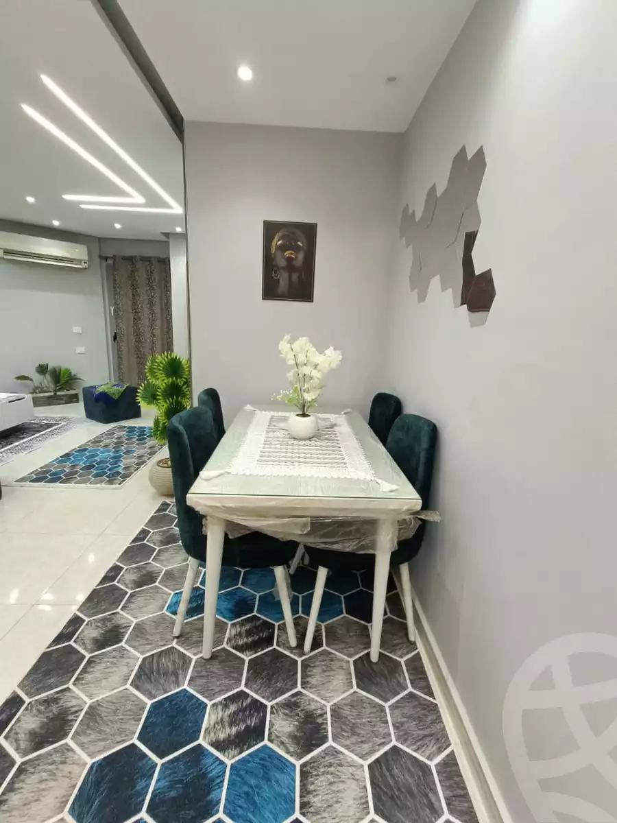 https://aqarmap.com.eg/ar/listing/6355858-for-rent-cairo-el-maadi-compounds-kmbwnd-wn-qtmyh-m-mr-lmrshdy