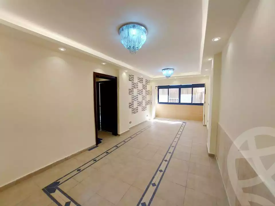 https://aqarmap.com.eg/en/listing/6356803-for-sale-alexandria-camp-cesar-port-said-street