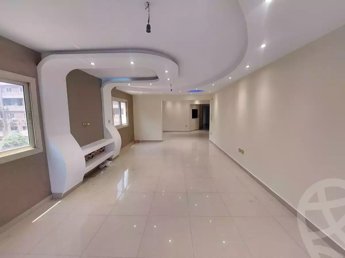 https://aqarmap.com.eg/ar/listing/6356879-for-sale-cairo-nasr-city-abbas-el-akkad