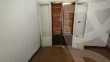 https://aqarmap.com.eg/en/listing/6357962-for-sale-cairo-shoubra-el-sahel-abd-el-hameed-el-deeb-st