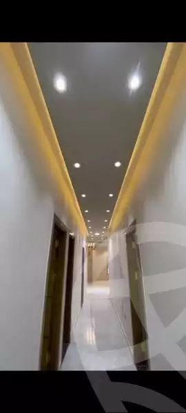 https://aqarmap.com.eg/ar/listing/6359317-for-sale-sharqia-zagazig-zagazig-city-tolba-awaida-st