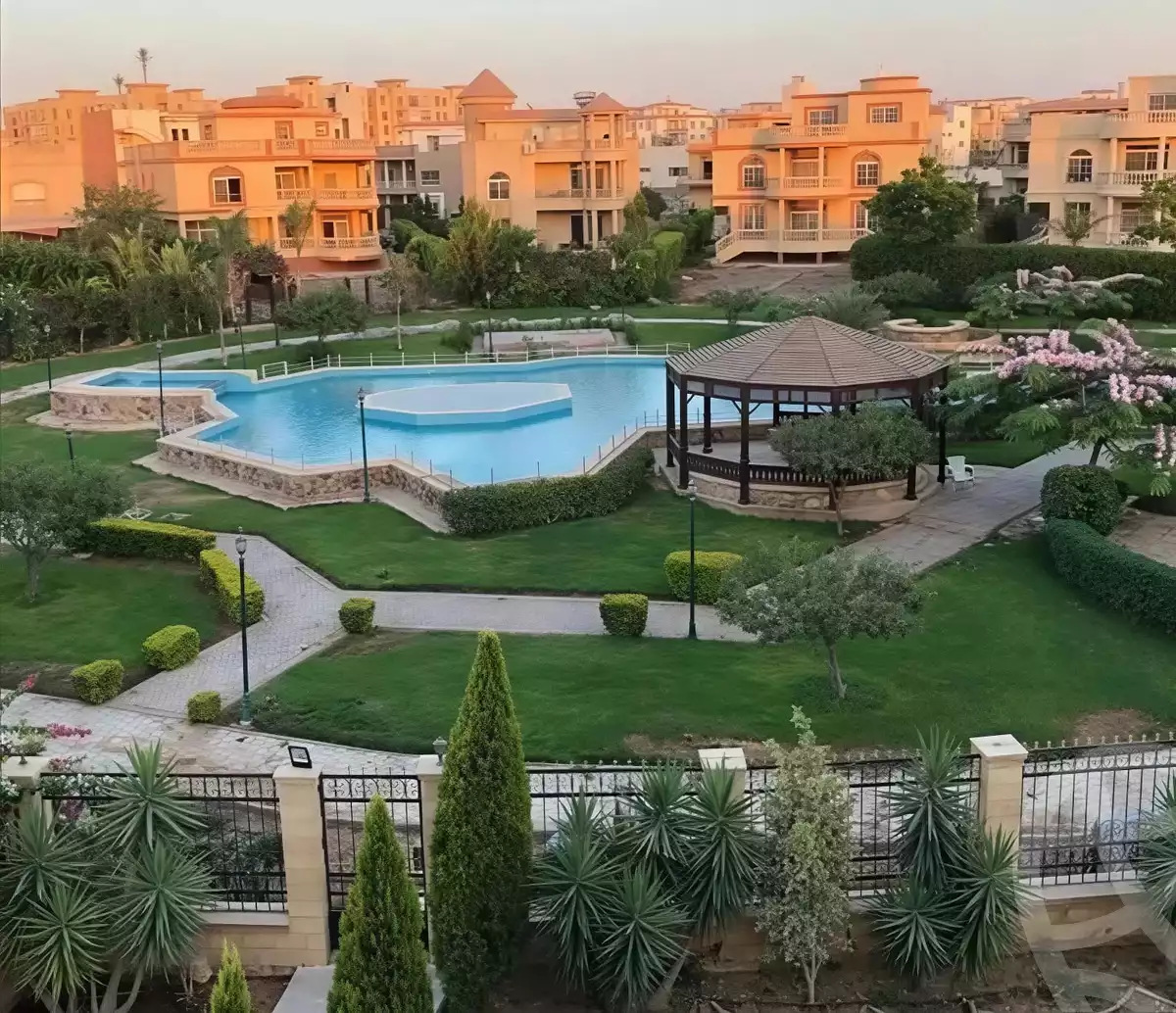 https://aqarmap.com.eg/ar/listing/6359501-for-sale-cairo-new-cairo-north-investors-abdullah-ibn-salamah-st