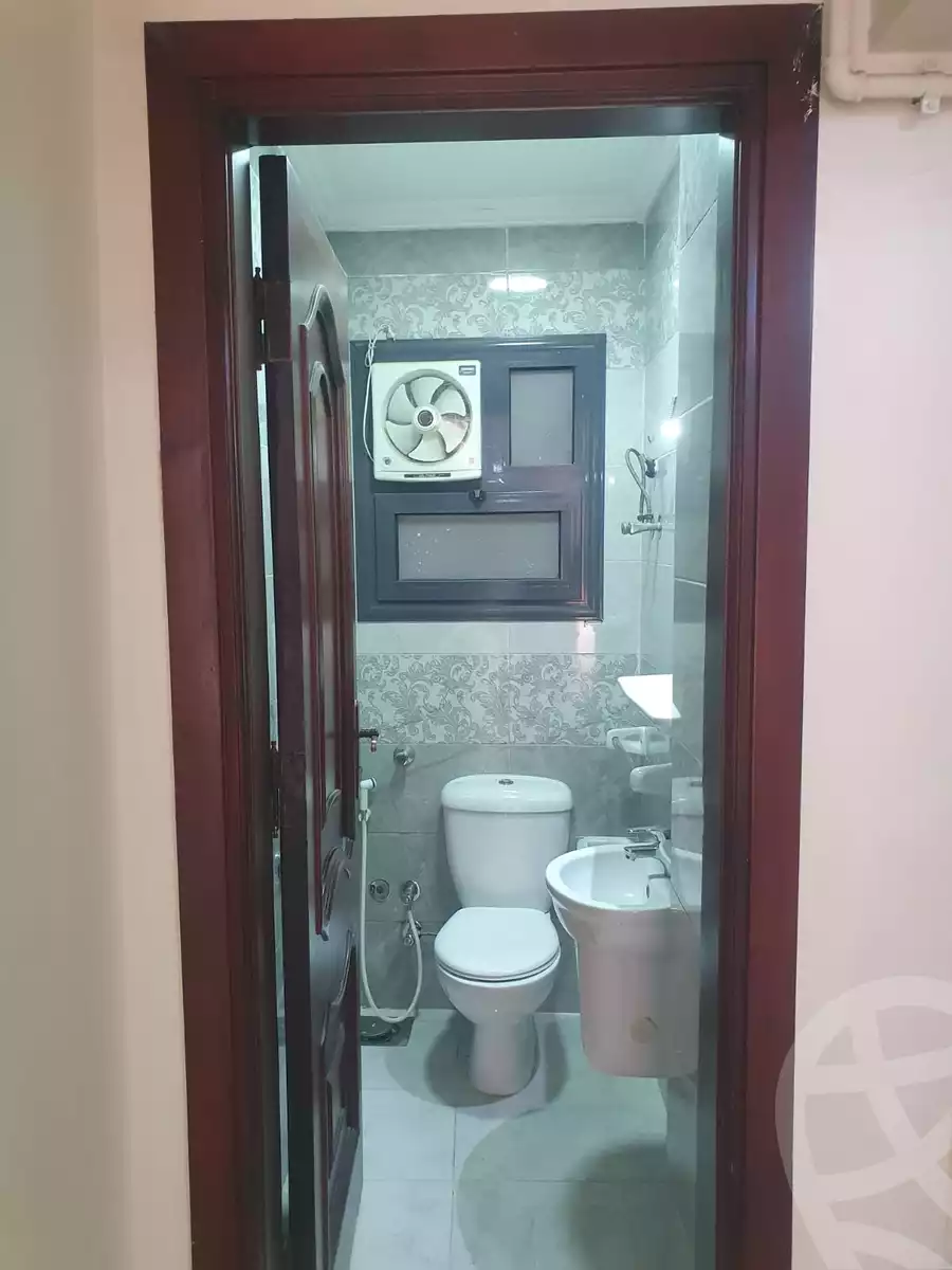 https://aqarmap.com.eg/en/listing/6361059-for-sale-gharbia-tanta-tanta-city-al-helw-st
