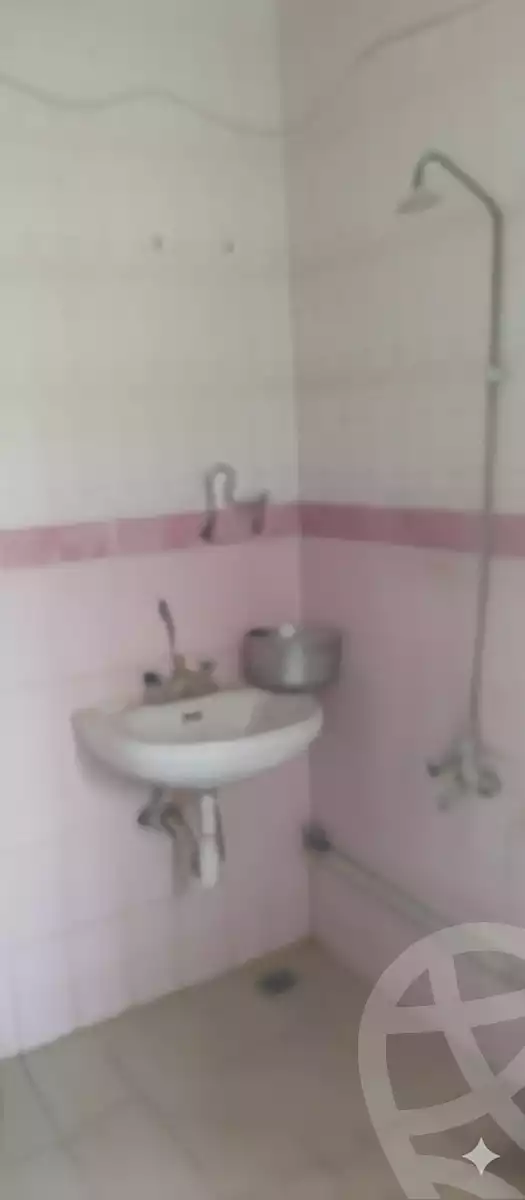 https://aqarmap.com.eg/ar/listing/6361928-for-sale-cairo-ain-shams-yn-shms-lgrby-el-mashrooa-st