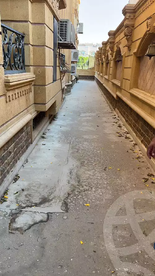 https://aqarmap.com.eg/ar/listing/6362229-for-sale-cairo-new-cairo-sharq-el-akadamiya-salah-nasim-st