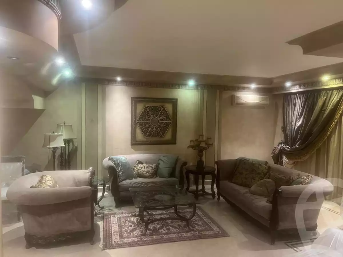 https://aqarmap.com.eg/ar/listing/6352965-for-sale-cairo-el-sheikh-zayed-city-compounds-zayed-2000