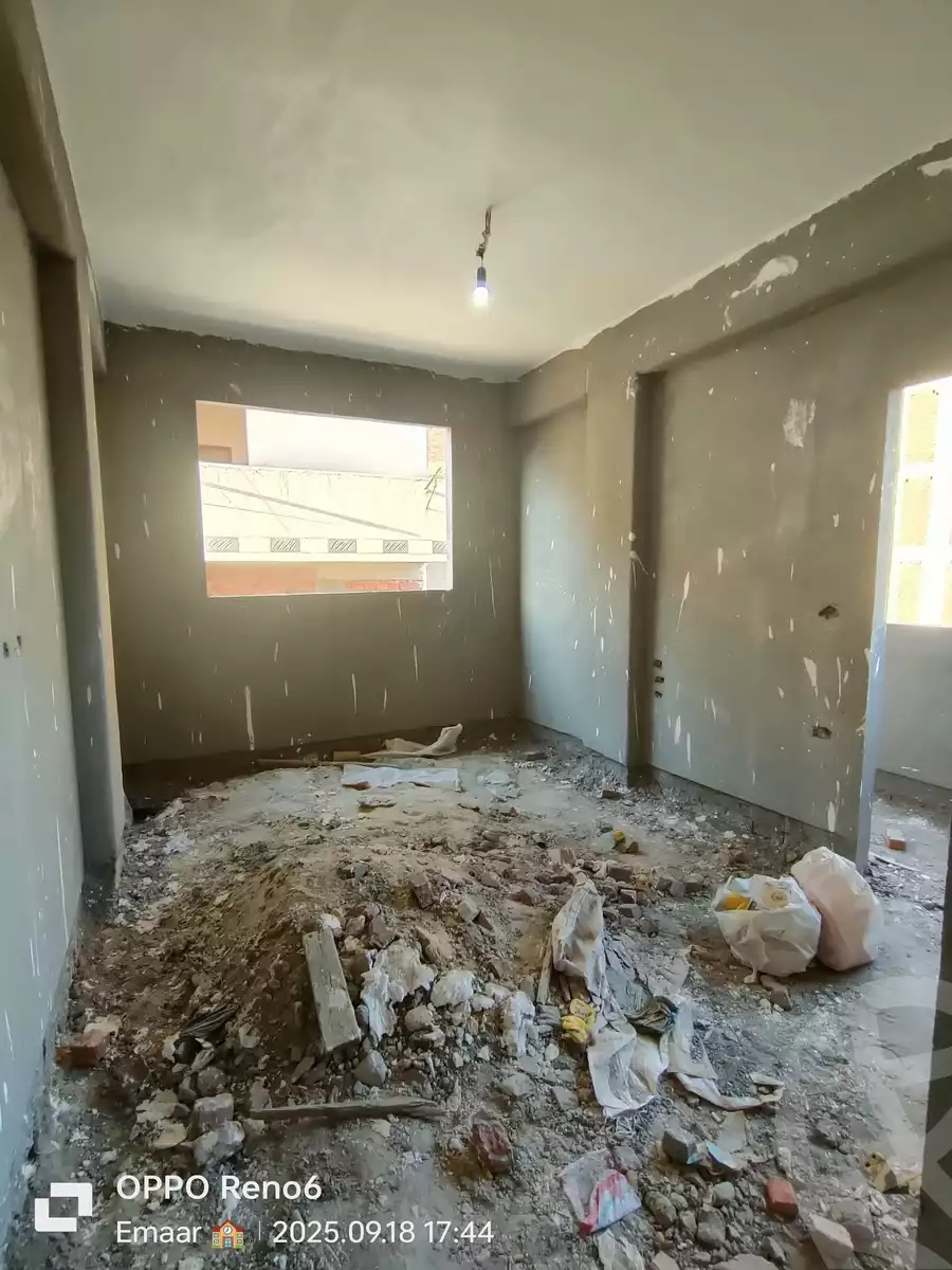 https://aqarmap.com.eg/ar/listing/6362745-for-sale-qalyubia-shubra-el-khaima-om-bayoumi
