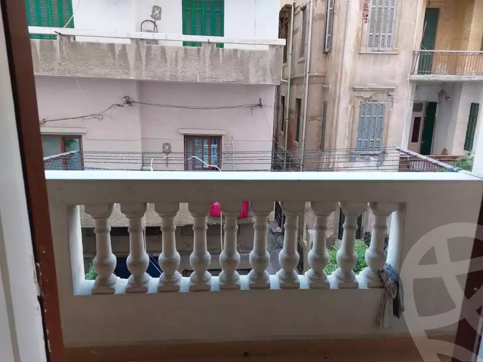 https://aqarmap.com.eg/en/listing/6365476-for-sale-alexandria-camp-cesar