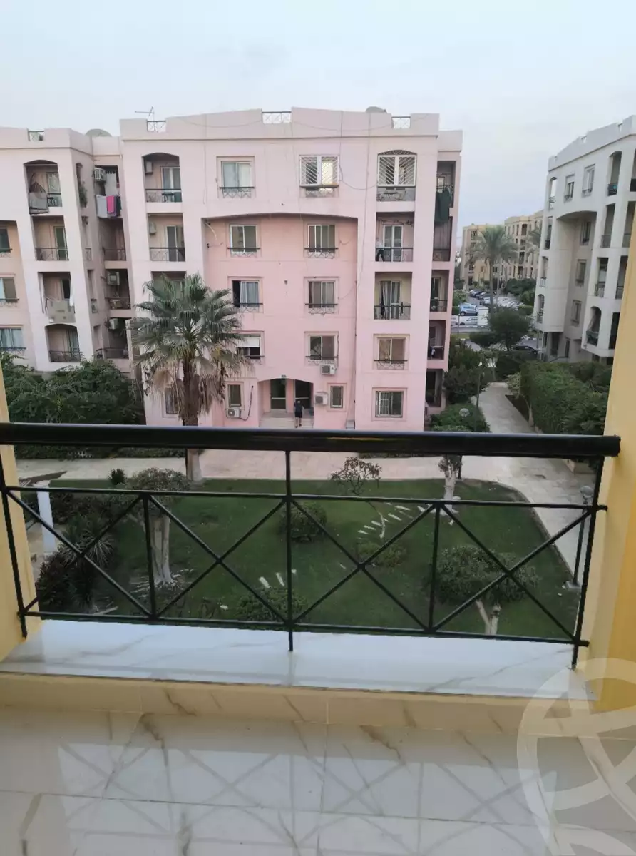 https://aqarmap.com.eg/ar/listing/6364730-for-rent-cairo-new-cairo-lrhb-city-phase-1-ahmed-rami-st