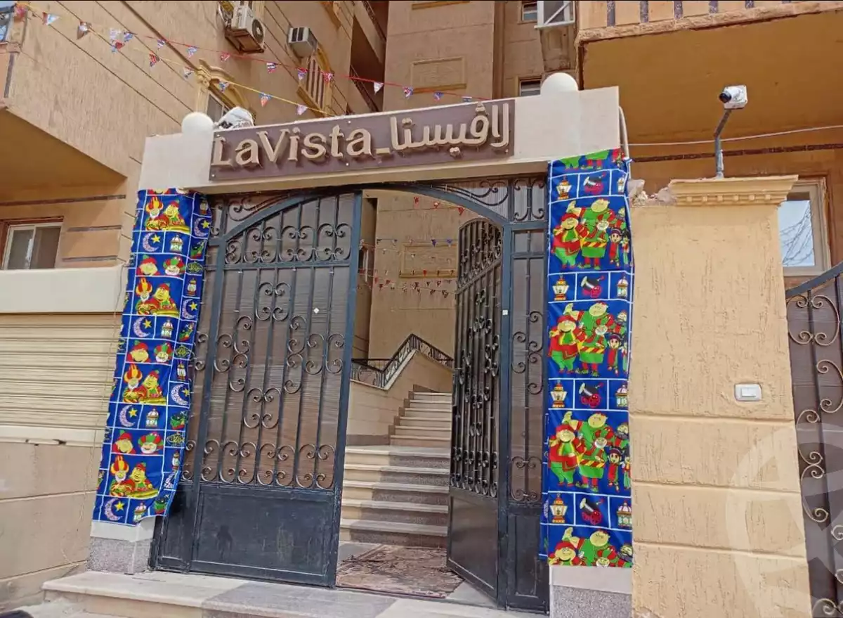 https://aqarmap.com.eg/en/listing/6366425-for-sale-cairo-mokattam-el-hadabah-el-wosta-el-mantaqa-el-talta-baron-school-street
