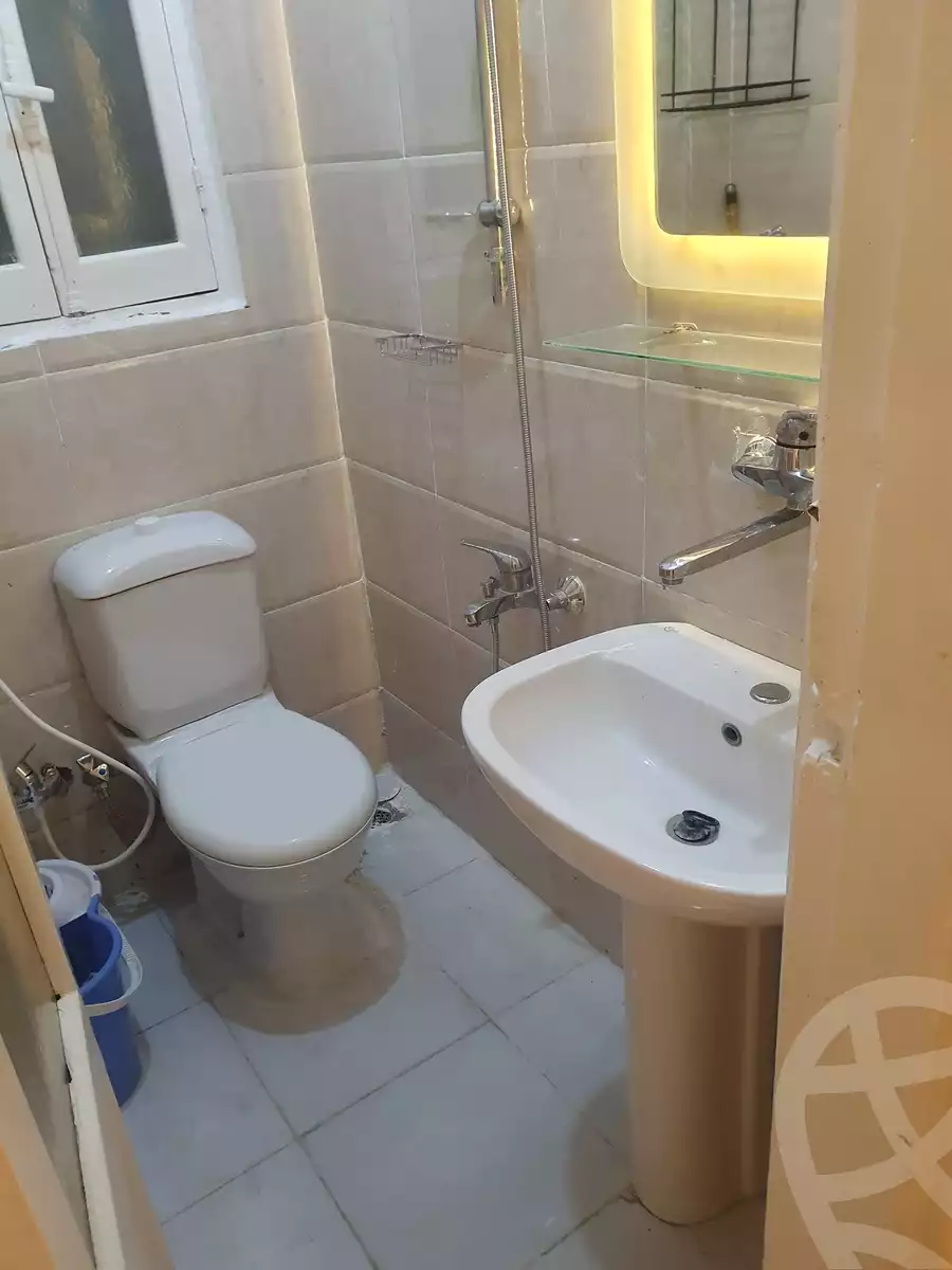 https://aqarmap.com.eg/en/listing/6366445-for-rent-cairo-shoubra-shr-shykwlny
