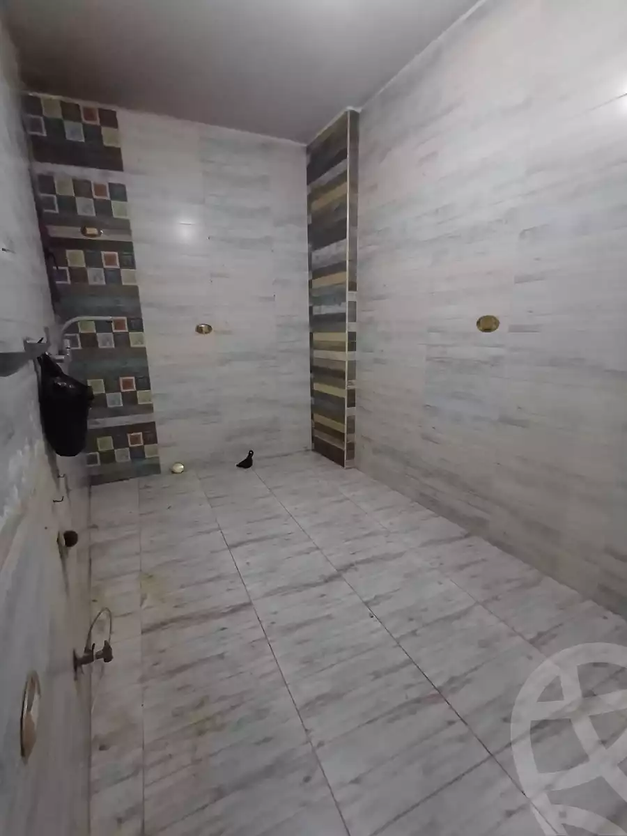 https://aqarmap.com.eg/en/listing/6367161-for-sale-qalyubia-shubra-el-khaima-shubra-el-khaima-city-ahmed-oraby-st