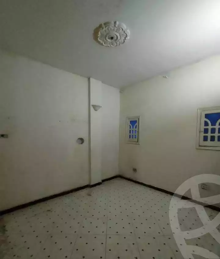 https://aqarmap.com.eg/ar/listing/6368258-for-sale-qalyubia-shubra-el-khaima-om-bayoumi