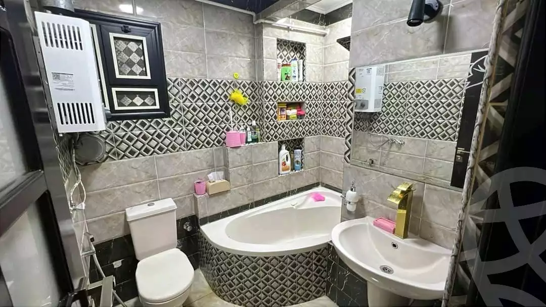 https://aqarmap.com.eg/ar/listing/6368388-for-sale-cairo-ain-shams-jsr-lswys-el-arbaeen-st